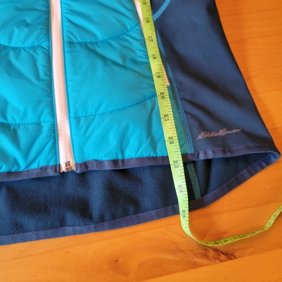 NEW Eddie Bauer Women's IgniteLite Hybrid Insulated Softshell Vest XS B… - Picture 10 of 13
